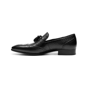 AlliLux Carved Pointed Toe Slip On Loafers