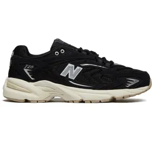 New Balance 725V1 Shoes - Black/Metallic Silver/Angora