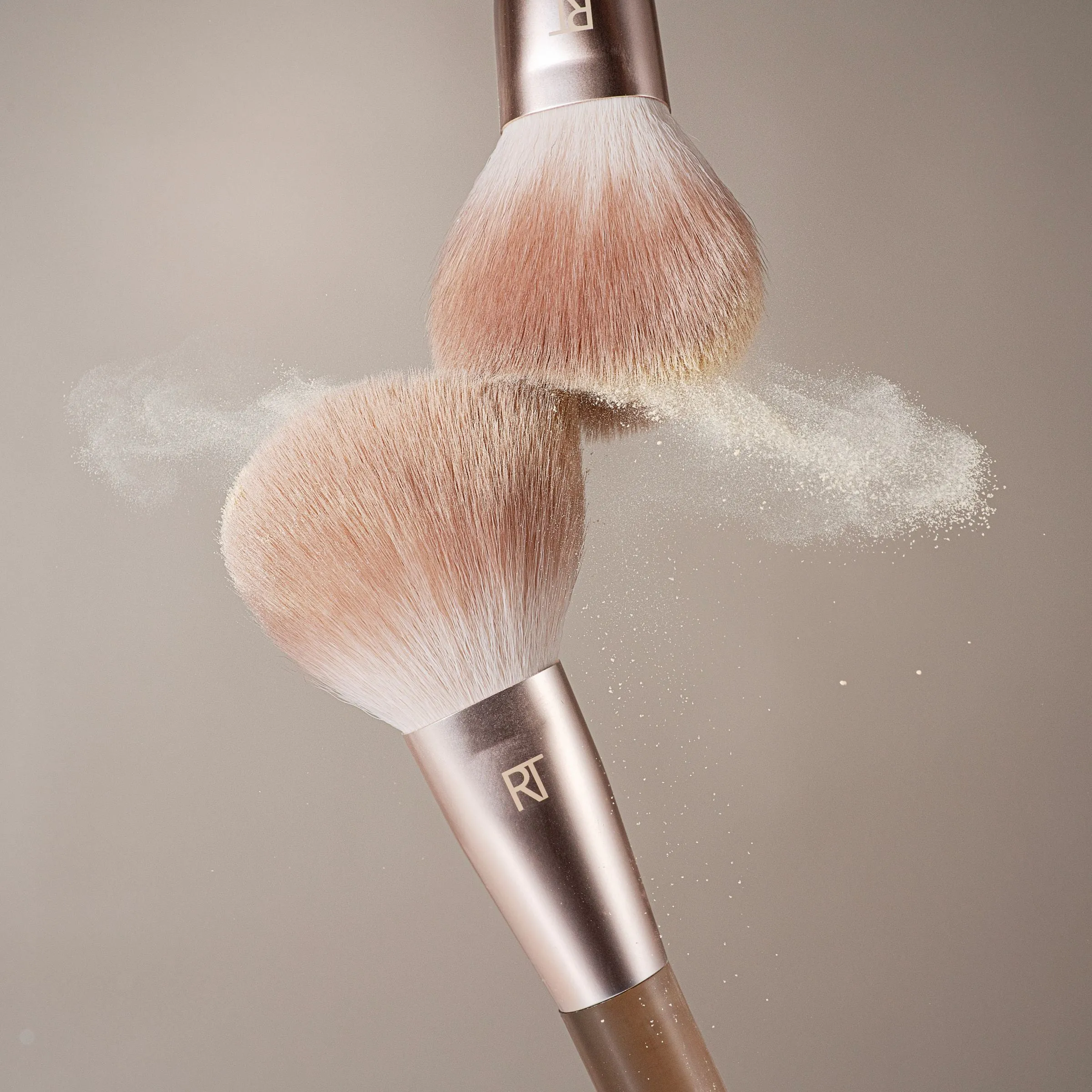 New Nudes Hazy Finish Powder Brush