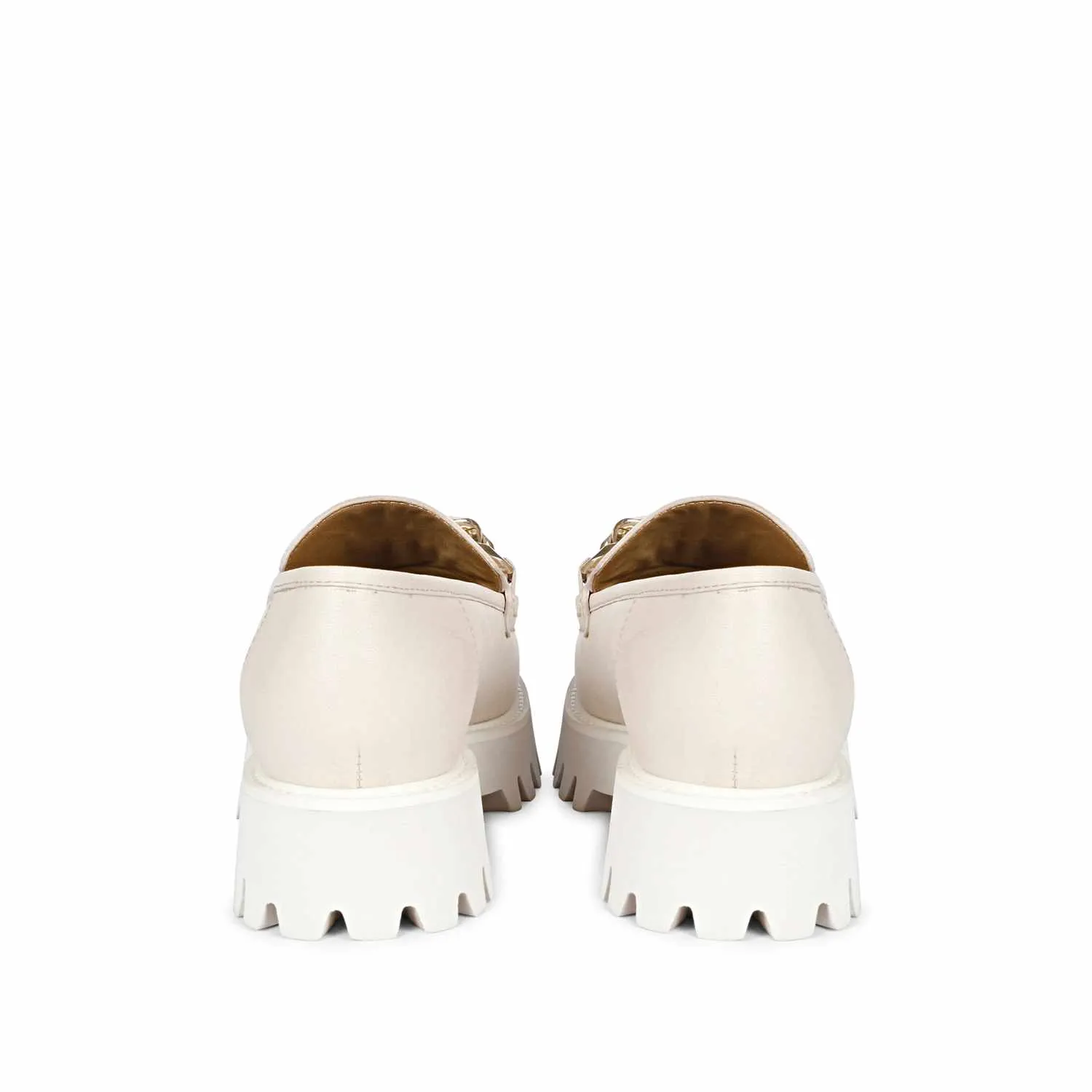 Saint Clara Offwhite Leather Moccasins