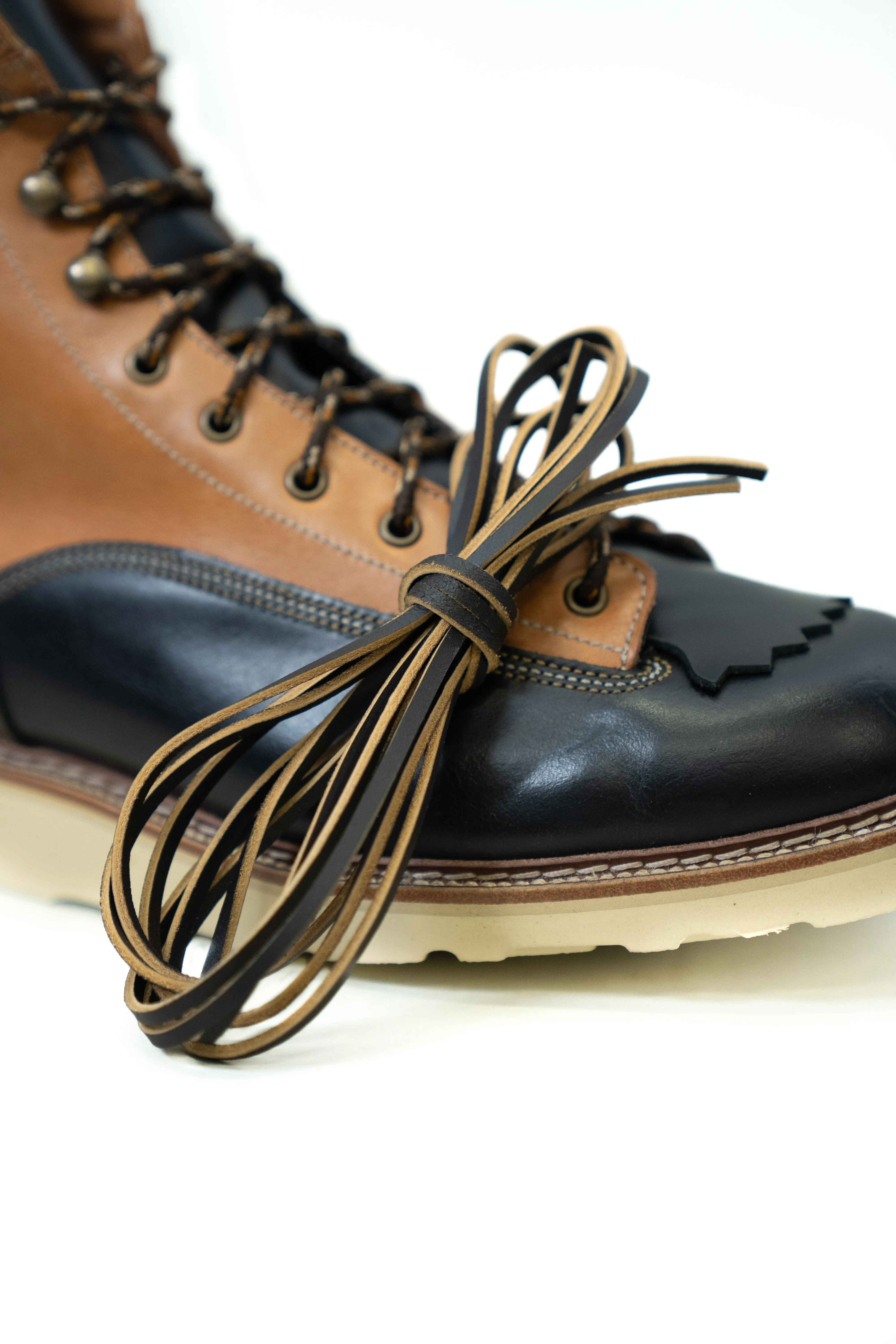 Sandmann Bozeman Boot in Black/Whiskey Cowhide