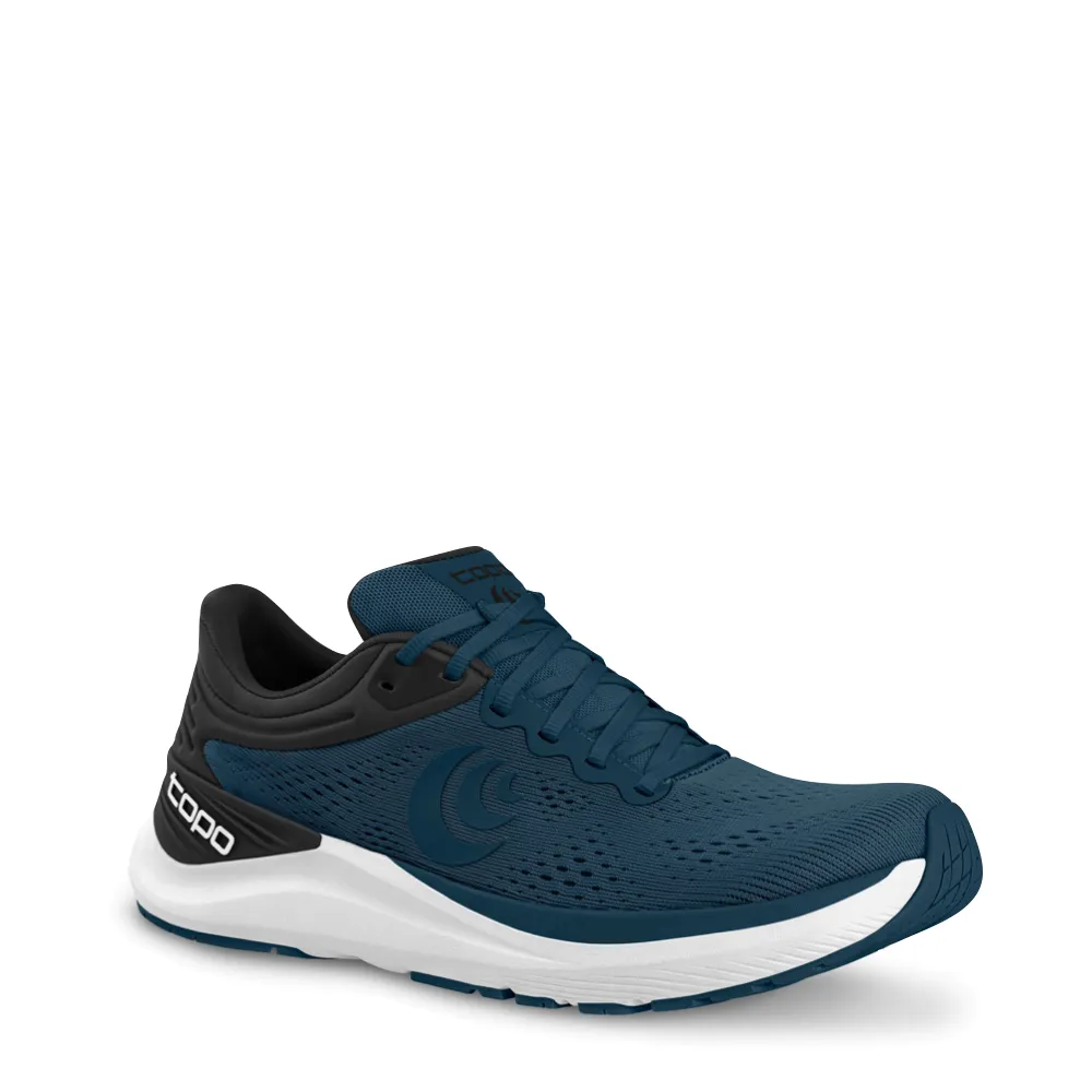 Topo Men's Ultrafly 4 Running Sneaker in Navy/Black