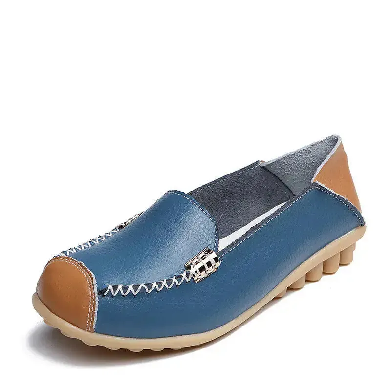 Women's Lily Star Moccasin Shoe