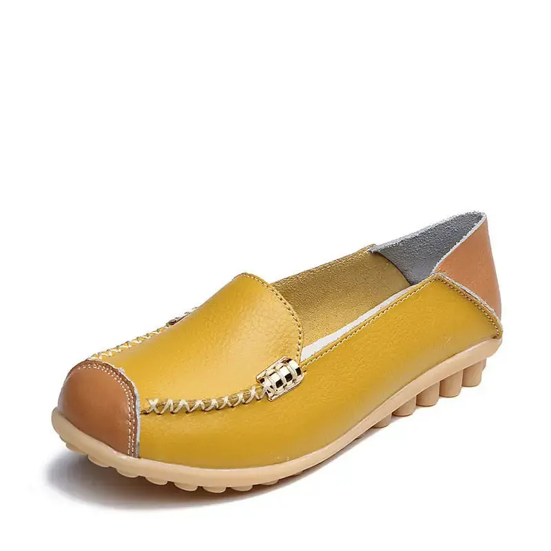 Women's Lily Star Moccasin Shoe