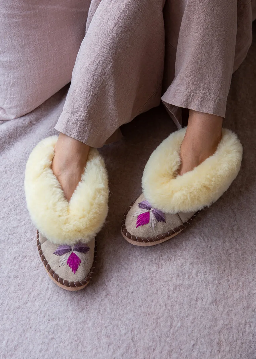 Women's Sheepskin Slippers – Rhubarb